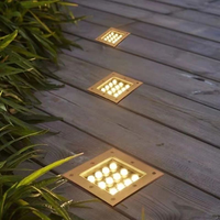 Lampe de sol carrée haut de gamme pour extérieur, étanche IP66, en aluminium moulé sous pression, verre trempé, LED intégrée, éclairage à changement automatique, double
