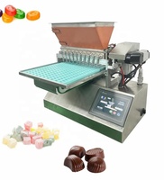 Machine de fabrication de bonbons gommeux à la gelée de gélatine de table gummies déposant de bonbons machine gummies vitaminés