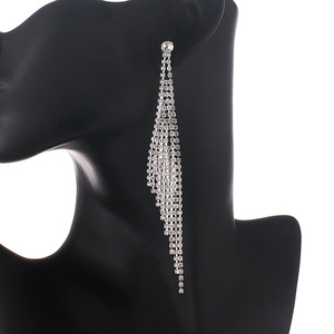 Pendientes de borla larga de doble capa con diamantes de imitación, estilo europeo y <span class=keywords><strong>americano</strong></span>, para novias, escenario, bikini, actuaciones, venta al por mayor - Product Image 1