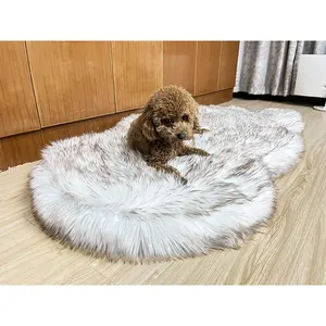 Yangyangpet Heated Orthopedic Dog Bed Faux Fur Pet Bed C Shape Fleece Faux Fur Blanket