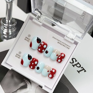 Wholesale New Arrival Ins Style Autumn and Winter Hard Gel <strong>Nail</strong> Painting Short Oval Handmade <strong>Simple</strong> Short <strong>Cute</strong> <strong>Nails</strong> Press on - Product Image 5