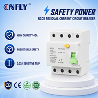 Disjoncteur différentiel CNFLY F364 4 pôles 40A RCCB 240/415V 6KA 50/60Hz Protection contre les fuites à la terre Norme IEC61008-1 Cuivre PA66 Montage sur rail
