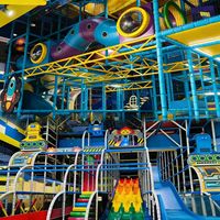 Parc de jeux intérieur commercial pour enfants à thème bonbons, prix d'usine