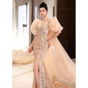 ชุดราตรีหรูหราดีไซน์ใหม่ประดับเลื่อมหางปลาสีแชมเปญทอง - Product Image 6