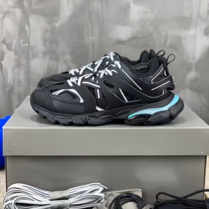 Zapatos Deportivos de Piel Auténtica Transpirables Retro con Cordones de Diseñador de Moda, con Diseño de Amortiguación LED, Zapatos de Fútbol para Hombre - Product Image 1