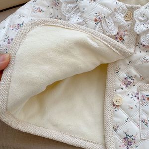 Abrigo Ins de invierno de manga larga grueso de felpa Floral para niña con solapa de encaje Chaqueta de algodón para Bebé Ropa de niña abrigo - Product Image 4