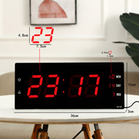 Jam Dinding Digital LED Pintar Modern dengan Font Besar, Pencahayaan, dan Pemantau Suhu Kelembaban, Alarm, Plastik/Kaca