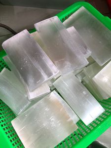 Plaques minéraux polies de haute qualité, en flacon de selénite blanc, cristal naturel, Feng Shui, <span class=keywords><strong>Image</strong></span> de décoration pour la maison, vente en gros, 2kg - Product Image 6