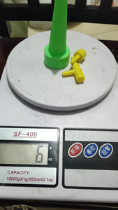 Mini système d'irrigation <span class=keywords><strong>goutte</strong></span> <span class=keywords><strong>à</strong></span> <span class=keywords><strong>goutte</strong></span> en plastique, <span class=keywords><strong>kit</strong></span> de jardinage domestique économe en eau avec installation facile, buses d'<span class=keywords><strong>arrosage</strong></span> automatiques - Product Image 4