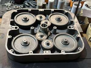 יעילות גבוהה רצפה פלנטרית מטחנת מכונות בנייה בטון עבור משטח כביש שחיקה מנוע הילוך הילוכים - Product Image 2