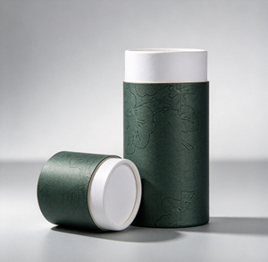 Tube en papier vert foncé gaufré à motif floral, écologique et recyclable, avec couvercle supérieur et inférieur, structure cylindrique en papier épais et rigide. - Product Image 4
