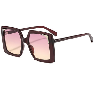 Lunettes Photogray carrées pour femmes UV400 PC certifiées Global Recycled Standard, protègent les yeux du vent, de la poussière, des insectes et des rayons UV - Product Image 6