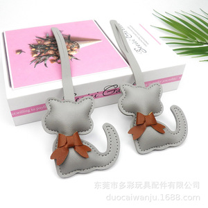 พวงกุญแจหนังรูปแมวติดกระจกมองหลัง ของตกแต่งตุ๊กตาแมวการ์ตูน - Product Image 4