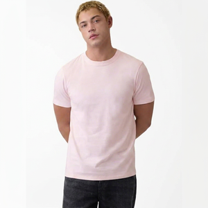Camiseta de Algodón Jersey para Hombre, Cuello Redondo, Manga Corta, Corte Regular, Color Rosa Sólido, Estilo Casual - Product Image 1