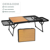 Table de barbecue pliable multifonctionnelle portable et durable avec un design moderne en maille métallique et imitation bois pour le parc, le barbecue, le pique-nique, le camping