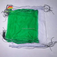 Plastic dadelnet, mono mesh zak voor bescherming van dadelvruchten met sterke zwarte trekkoord