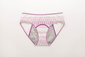 Sous-vêtements menstruels pour adolescentes en coton 3 couches anti-fuite, 6 couleurs, prix bas, certifiés OEKO-Tex, personnalisables avec logo. - Product Image 5