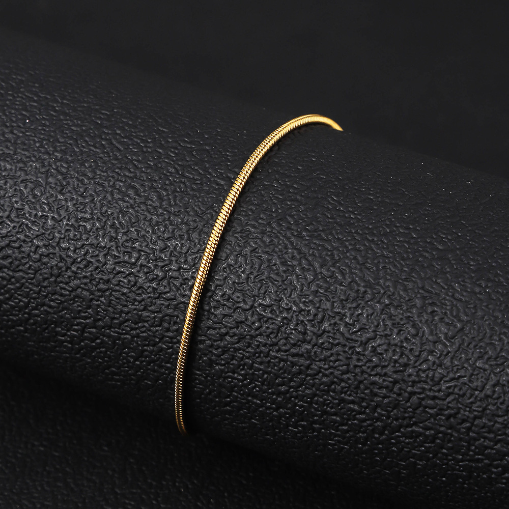 Round snake [1.2mm wide]
