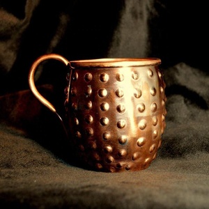 Moscow Mule Tasse en cuivre martelé fait à la main Nouveau design Fabriqué à la main Nouveau design Tendance Meilleure vente Tasse de finition à la mode - Product Image 1