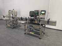 Machine de remplissage et de bouchage automatique à pompe à engrenages à débit continu pour confiture, mayonnaise, sauce soja de qualité alimentaire et produits cosmétiques