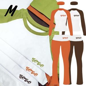 Completo Loungewear da Donna 2 Pezzi Personalizzabile con Logo, Pantaloni a Zampa Morbidi e Leggings Aderenti - Product Image 1