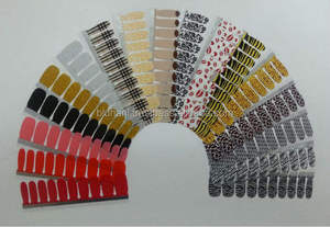 Meilleure Vente : Autocollant pour Ongles Type Polish Couverture Complète, Fabriqué à Partir de Vernis à Ongles - Product Image 2