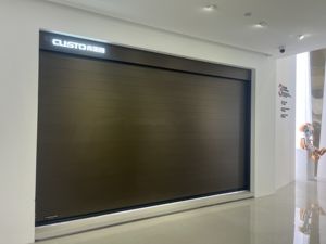 KUZI persianas enrollables de seguridad residencial de diseño moderno de alta calidad profesional Puerta de persiana enrollable de aluminio para Parque de <span class=keywords><strong>garaje</strong></span> - Product Image 2