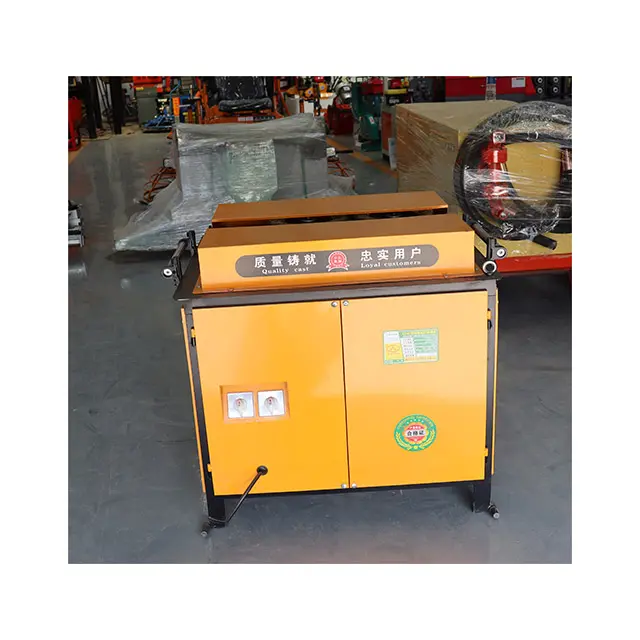 Radbürste automatische Entstaubungsmaschine 3-20 MM kundenspezifische Stahlrohr-Rostentfernungsmaschine
