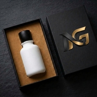Flacon de parfum personnalisé en verre mat noir et blanc avec bouchon en bois, 30 ml, 50 ml, 100 ml, nouveau design, flacons de parfum de luxe en verre