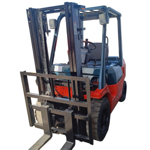 รถยกดีเซลมือสอง TOYOTA 20 รถยกมือสอง Fd20 2 ตัน 3 ตัน 5 ตัน 3000 กก. TCM Toyota Forklift มีสินค้าในสต็อก - Product Image 1