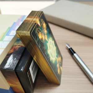 Fabrication sur demande OEM <span class=keywords><strong>de</strong></span> jeux <span class=keywords><strong>de</strong></span> <span class=keywords><strong>cartes</strong></span> <span class=keywords><strong>de</strong></span> tarot originaux personnalisés, 78 <span class=keywords><strong>cartes</strong></span> à jouer en papier d'art avec logo imprimé, emballage personnalisé, fabricant <span class=keywords><strong>de</strong></span> <span class=keywords><strong>cartes</strong></span> <span class=keywords><strong>de</strong></span> tarot - Product Image 1
