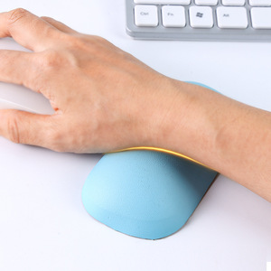 Manufacturer ODM Mouse Wrist Pad Ergonomic Soft PU Leather Silicone Wrist <b>Cushion</b> Support Pad <b>Small</b> Wrist Rest for Mouse - Product Image 3