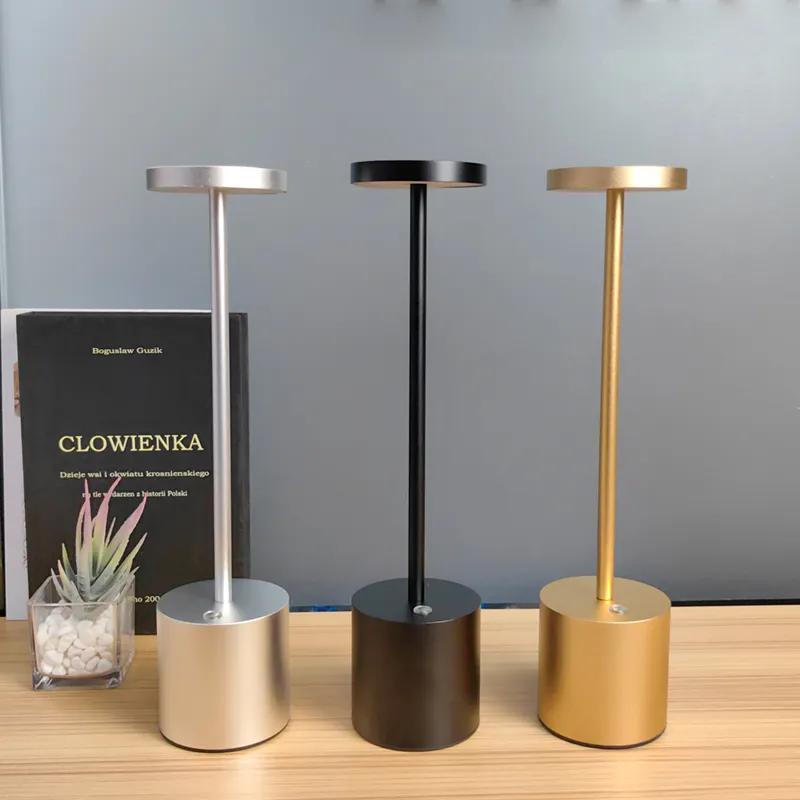 Luxury modern Portable Table Led Light Rechargeable Cordless Desk Lamp For Hotel Restaurant Bedroom