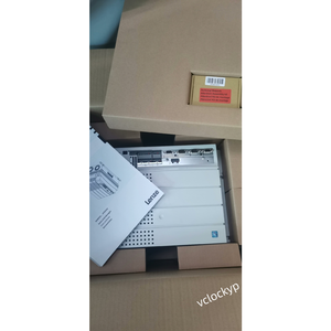1 ชิ้น ใหม่ EVS9321-EKV004 EVS9321-EKV004 อินเวอร์เตอร์ Lenze - Product Image 2