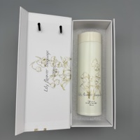Boîte à vin pliable pour une bouteille, similaire à l'Icon Foldable, avec logo personnalisé, emballage cadeau en carton rigide avec fermeture magnétique et revêtement UV