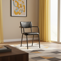 Chaise de salle à manger en cuir rembourrée avec cadre métallique, dossier empilable, confortable, écologique, durable pour la salle à manger intérieure et les restaurants
