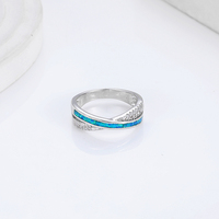 Bague unique XYOP en argent sterling 925 avec opale, détails de laiton maîtrisés, artisanat complexe, style original, ambiance haut de gamme