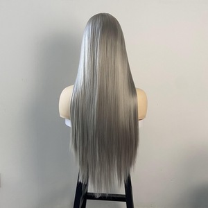 Perruque synthétique UMS Hot Sale grise, <span class=keywords><strong>coupe</strong></span> Hime, lisse, avec <span class=keywords><strong>frange</strong></span> complète, entièrement fabriquée à la machine, double trame, perruques tendance - Product Image 1