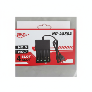 Chargeur en gros avec affichage LCD/LED Emplacements multiples pour batteries AA/AAA LI-Ion Normes de prise AC/DC-US/EU/AU - Product Image 1