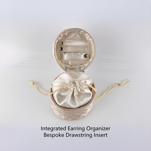 Boîte de rangement et de voyage en cuir PU matelassé à motif losanges, avec logo personnalisé et faible MOQ, pour bijoux, cadeaux de mariage et de demoiselle d'honneur - Product Image 2