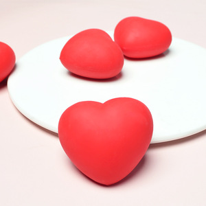 Juguetes TPR de San Valentín para Aliviar el Estrés, Bolas de Amor para Amasar y Divertirse, de Rebote Lento, Venta al por Mayor - Product Image 4
