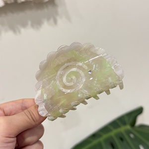 New Acetate Swirl Claw Clip Sunflower Rhinestone Accents Semi-Circular Middle Creative Shark Handmade Simple Hair Decoration - Product Image 3