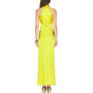 Vestido largo de satén con estampado floral verde lima y cuello halter para mujer, elegante vestido de noche formal. - Product Image 3