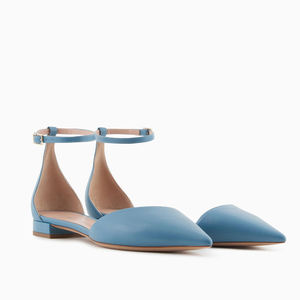 Кожаное платье с закрытым носком - Product Image 1