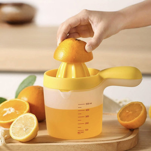 <span class=keywords><strong>Presse</strong></span>-agrumes manuel YIGO en stock avec récipient, <span class=keywords><strong>presse</strong></span>-citron et <span class=keywords><strong>presse</strong></span>-lime - Product Image 2