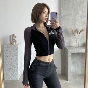 Low Price Custom Women's Cropped Zip-Up Raglan Sleeve <b>Top</b> Solid Color Knitted Streetwear Long Sleeve <b>Crop</b> <b>Top</b> Slim Fit Tees - Product Image 1