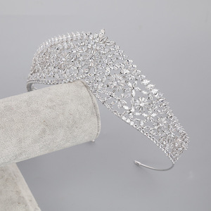 ชุดเดรสงานแต่งงานมงกุฎเพชรเซอร์คอนระดับไฮเอนด์ลายดอกไม้ประดับแบบคาดศีรษะสำหรับเจ้าหญิงวันเกิด - Product Image 1