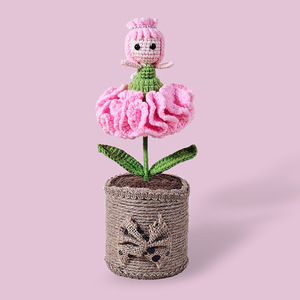 Prezzo Speciale Statuetta di Fata con Fiore di Garofano Lavorato a Mano, Decorazione <span class=keywords><strong>Fantasy</strong></span> all'Uncinetto, Regalo Morbido per la Festa della Mamma - Product Image 5