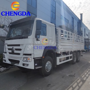 Sinotruk Howo 6x4 10 roues <span class=keywords><strong>d</strong></span>'<span class=keywords><strong>occasion</strong></span> de haute qualité Véhicules utilitaires Clôture bon marché Camions de fret à vendre - Product Image 3