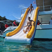Toboggan aquatique gonflable Freestyle Crazy Sea pour yacht, toboggan flottant pour quai de yacht